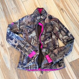 Mossy Oak Camo Women's Softshell Jacket with Pink Trim